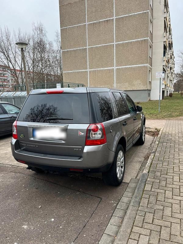 Gebraucht Land Rover Freelander 2 150 PS (110 kW) 2008 Silber SUV