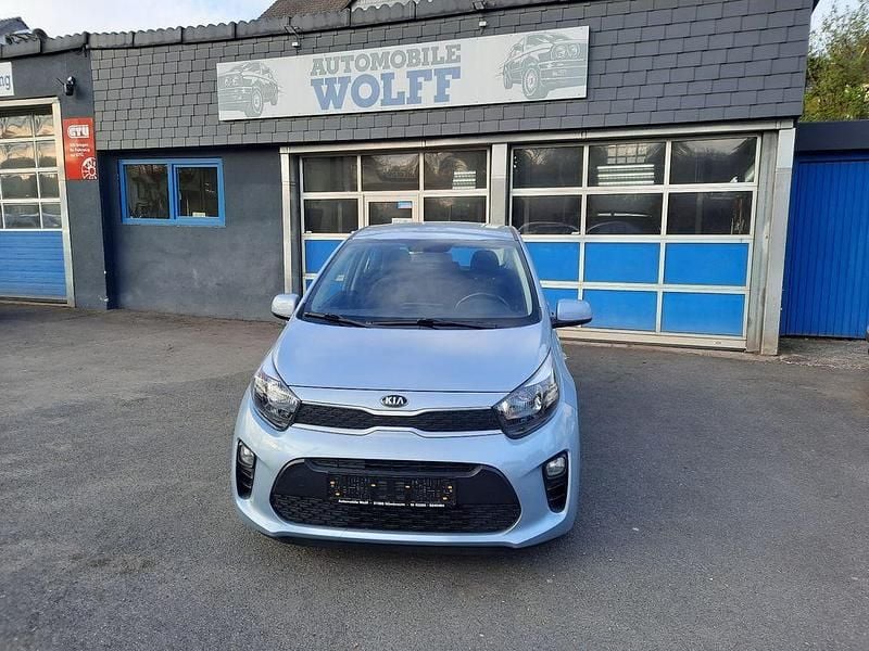 Second-hand Kia Picanto Edition 7 84 CP (61 kW) 2019 Albastru Hatchback