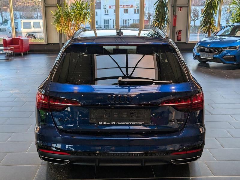 Gebraucht Audi A4 S-Line 286 PS (210 kW) 2022 Blau Kombi