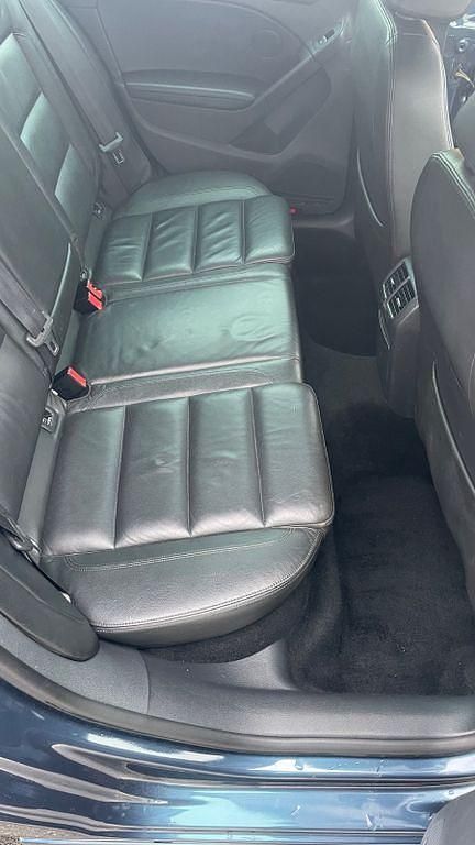 Gebraucht VW Golf VI R-line 140 PS (102 kW) 2010 Blau Kleinwagen