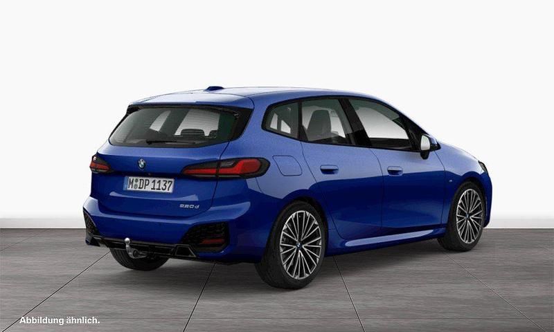 Gebraucht BMW 220 M Sport 163 PS (119 kW) 2025 Blau Limousine