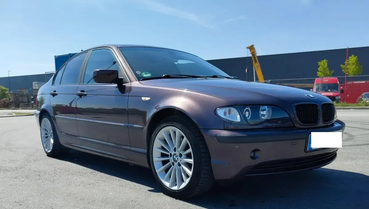 Second-hand BMW 318 143 CP (105 kW) 2002 Mov Berlinǎ