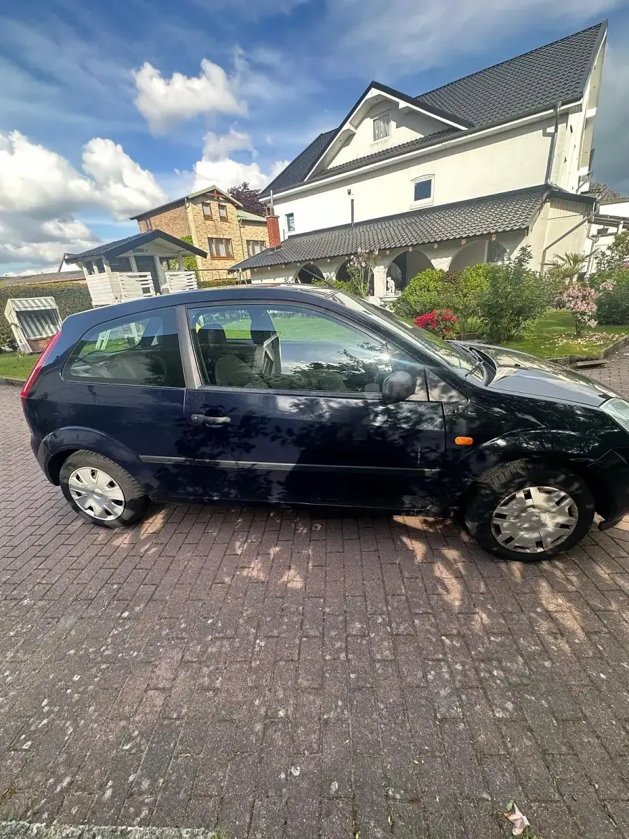 Gebraucht Ford Fiesta 60 PS (44 kW) 2004 Kleinwagen