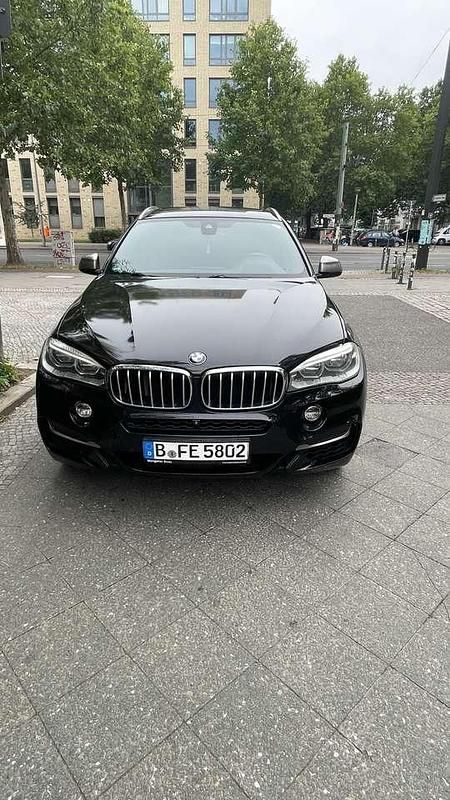 Schwarz Gebraucht 2015 BMW X6 M SUV | 31.000 € (Fairer Preis) - Bild 1/4
