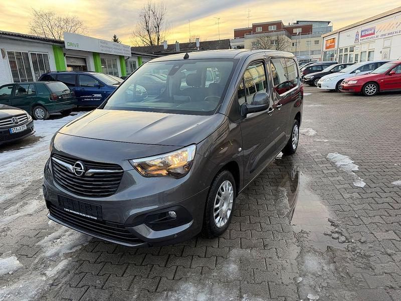 Grau Gebraucht 2019 Opel Combo Life Van / Kleinbus | 13.400 € (Fairer Preis) - Bild 1/4