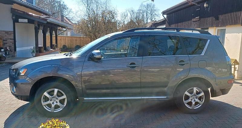 Gebraucht Mitsubishi Outlander 170 PS (125 kW) 2010 SUV