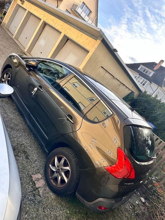 Gebraucht Peugeot 3008 Platinum 156 PS (114 kW) 2009 Schwarz Kombi