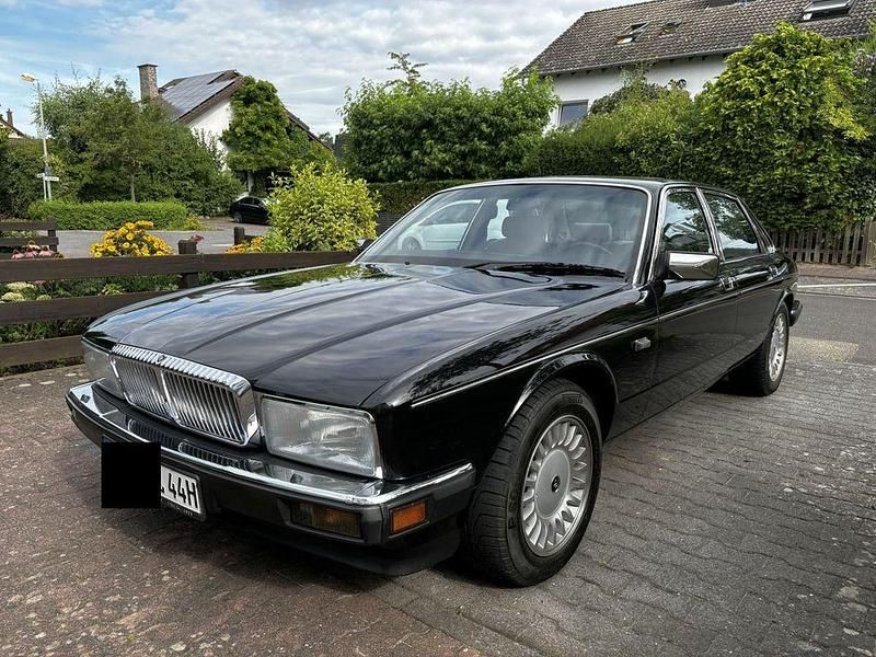 Gebraucht Jaguar XJ40 212 PS (155 kW) 1987 Schwarz Limousine