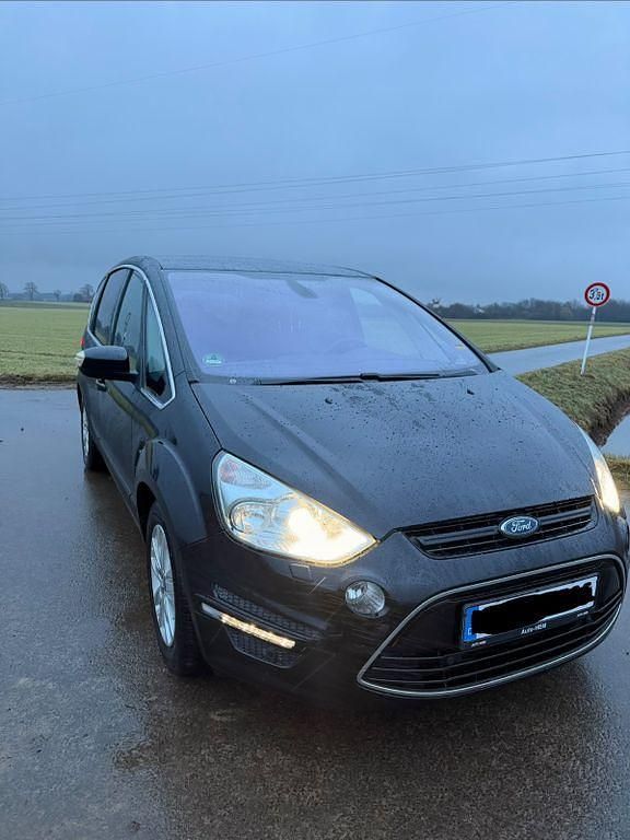 Gebraucht Ford S-MAX Titanium 203 PS (149 kW) 2011 Schwarz Van / Kleinbus