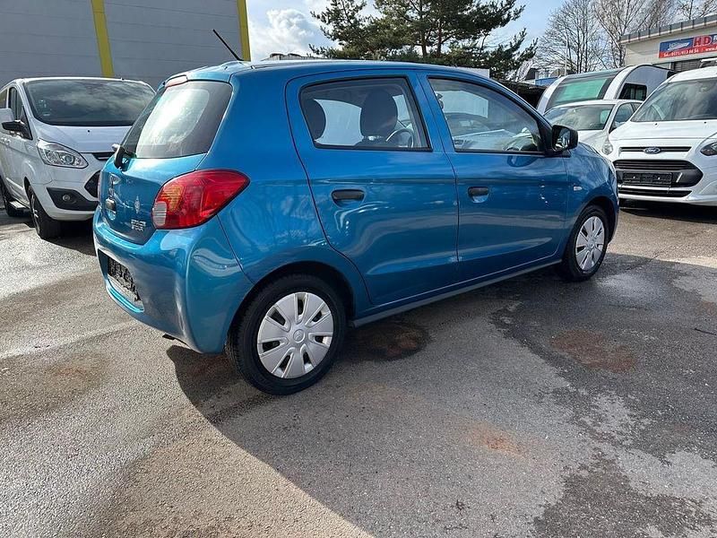 Second-hand Mitsubishi Space Star Classic Collection 71 CP (52 kW) 2014 Albastru Monovolum