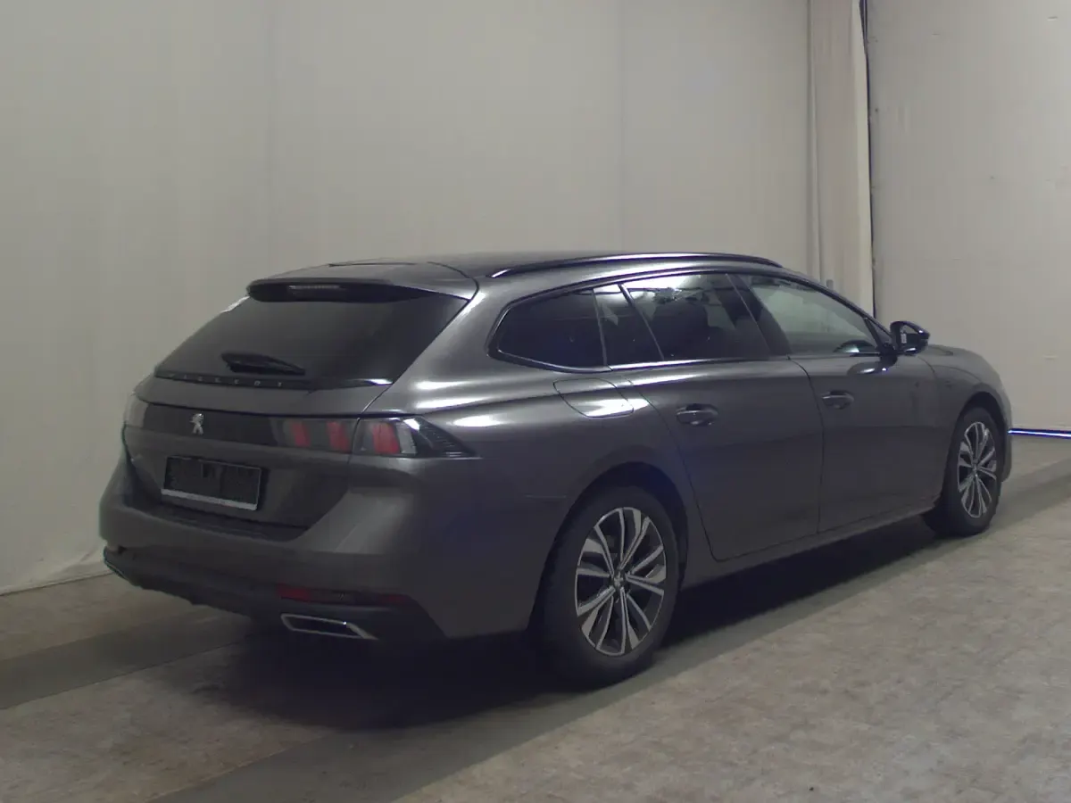 Gebraucht Peugeot 508 SW Allure 131 PS (96 kW) 2023 Grau Kombi