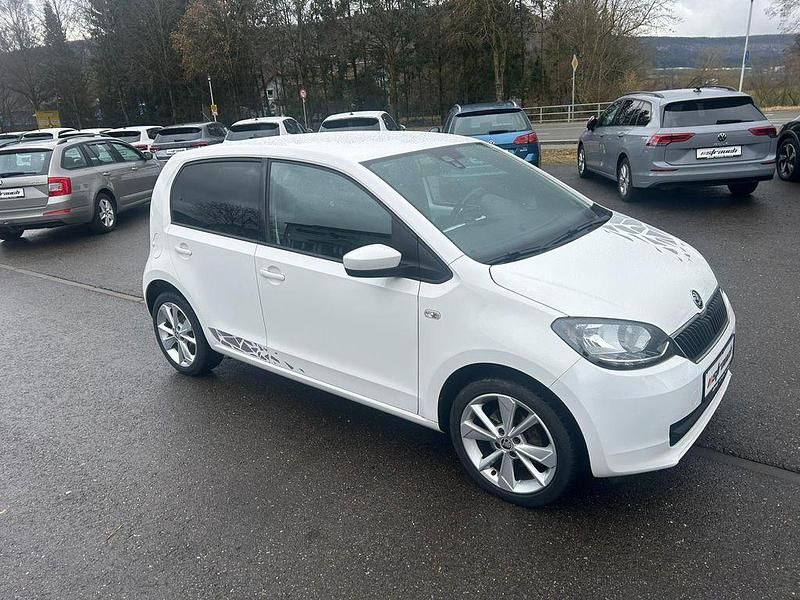 Gebraucht Skoda Citigo Fun 60 PS (44 kW) 2017 Bila candy/candyweiss Kleinwagen