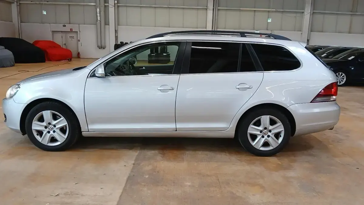 Gebraucht VW Golf VI 140 PS (102 kW) 2011 Silber Kleinwagen