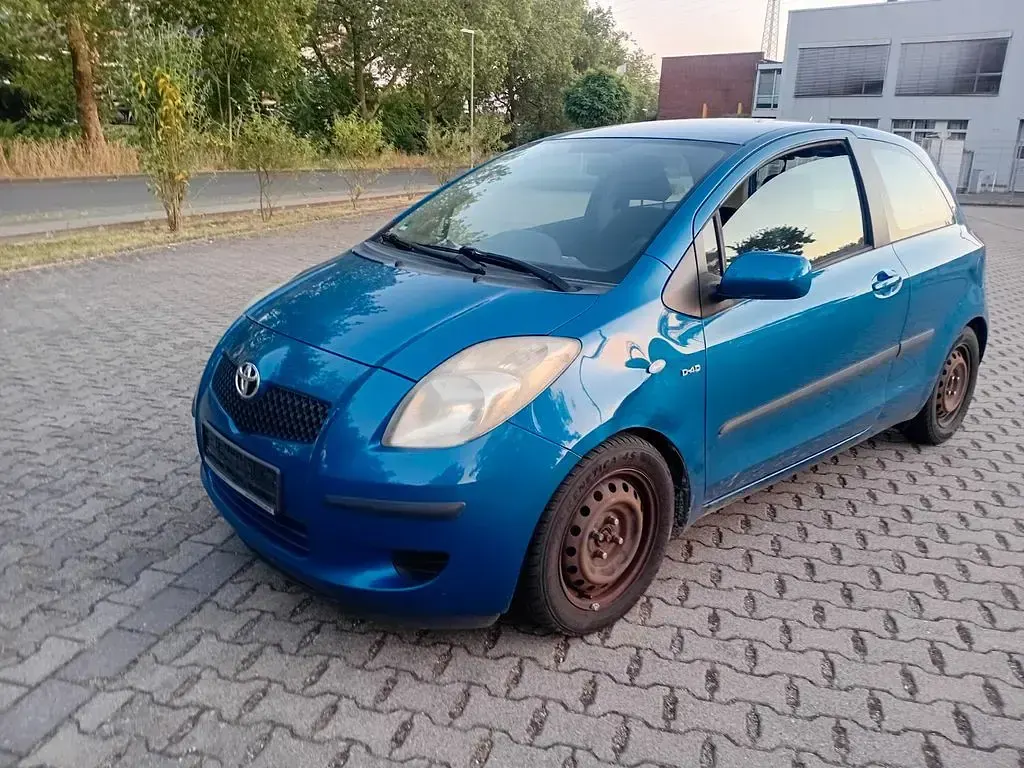 Gebraucht Toyota Yaris 90 PS (66 kW) 2006 Limousine