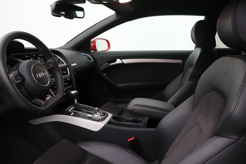Gebraucht Audi A5 Proline 333 PS (244 kW) 2013 Rot Coupé