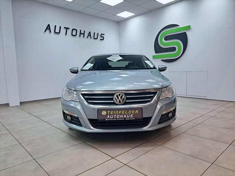 Gebraucht VW Passat 140 PS (102 kW) 2008 Grau Coupé