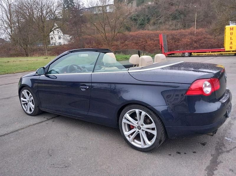 Gebraucht VW Eos GTI 200 PS (147 kW) 2006 Blau Cabrio