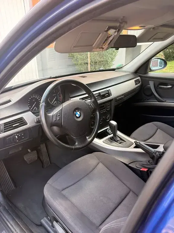 Gebraucht BMW 320 Performance 200 PS (147 kW) 2007 Blau Kombi