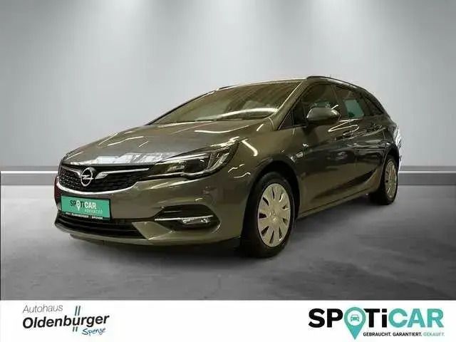Quarz grau Gebraucht 2021 Opel Astra Edition Kombi | 13.845 € (Etwas zu teuer) - Bild 1/4