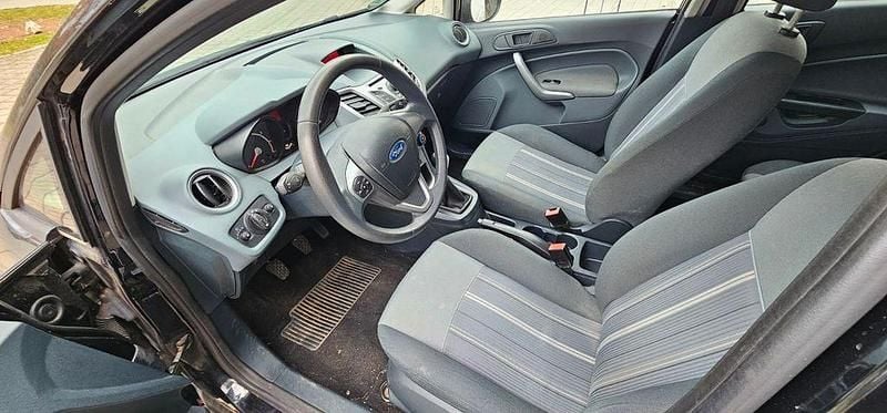 Gebraucht Ford Fiesta 60 PS (44 kW) 2009 Schwarz Kleinwagen