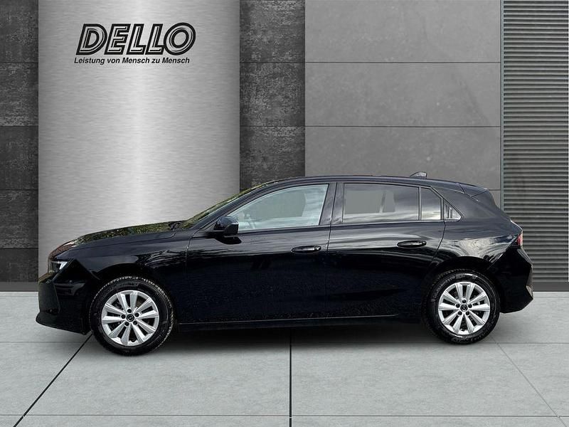 Gebraucht Opel Astra Edition 110 PS (80 kW) 2024 Karbon schwarz Limousine
