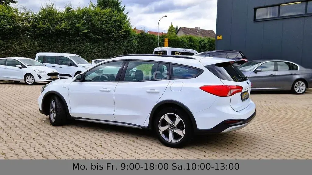 Gebraucht Ford Focus Active 150 PS (110 kW) 2020 Weiß Limousine