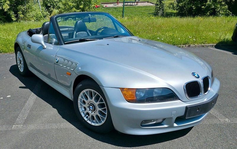Gebraucht BMW Z3 116 PS (85 kW) 1996 Silber Cabrio