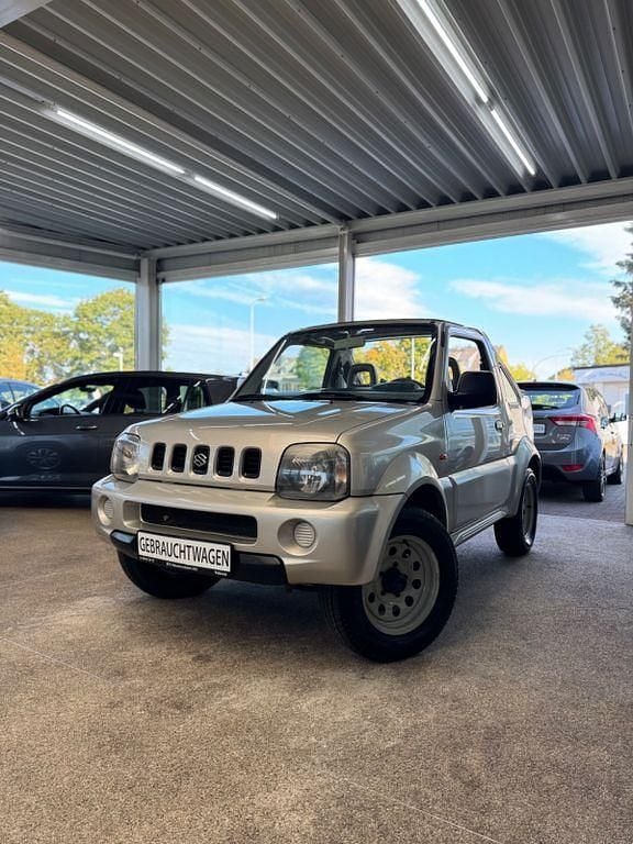 Beige Gebraucht 2003 Suzuki Jimny Club SUV | 8.490 € (Teuer) - Bild 1/4