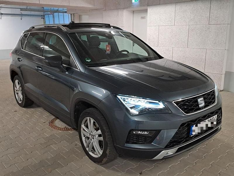 Gebraucht Seat Ateca XCELLENCE 150 PS (110 kW) 2019 Blau SUV