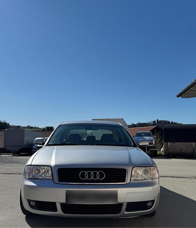 Gebraucht Audi A6 170 PS (125 kW) 2003 Grau Kleinwagen