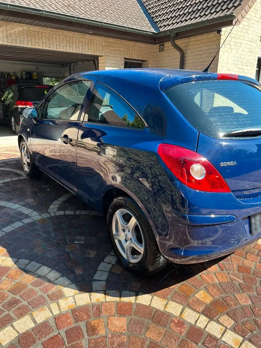 Gebraucht Opel Corsa 90 PS (66 kW) 2008 Blau Kleinwagen