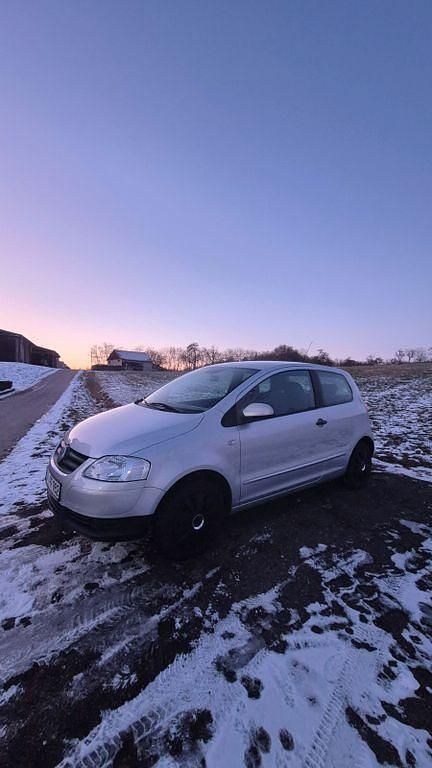 Gebraucht VW Fox Refresh 54 PS (39 kW) 2009 Silber Kleinwagen