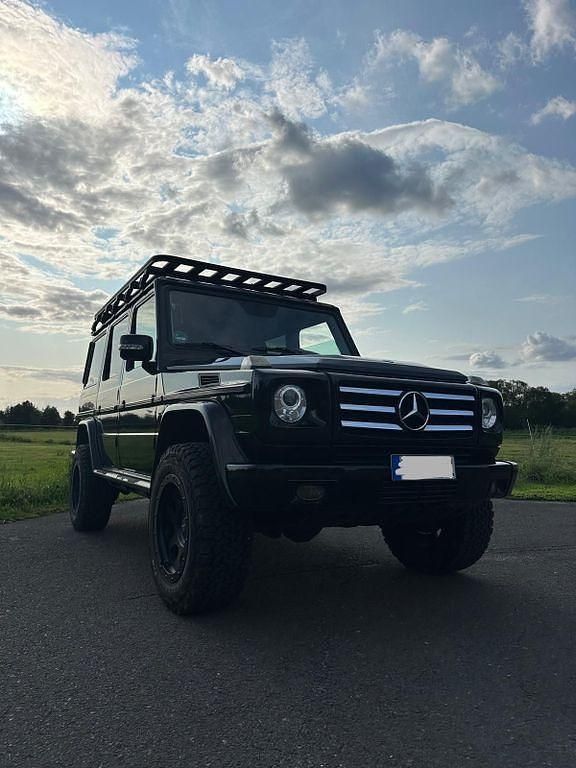 Schwarz Gebraucht 2009 Mercedes G320 SUV | 41.000 € (Fairer Preis) - Bild 1/4