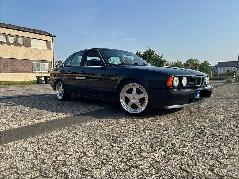 Gebraucht 1993 BMW 520 Limousine | 8.999 € - Bild 1/4