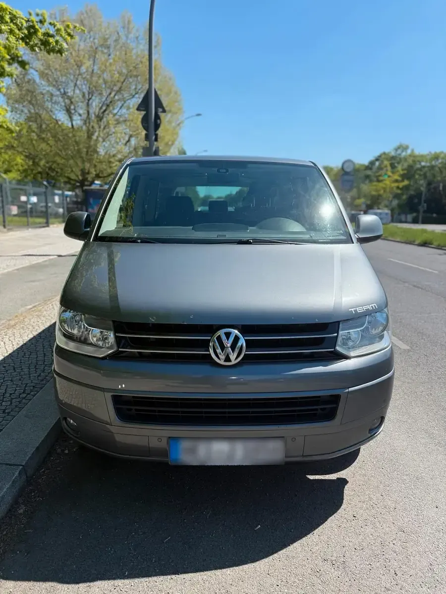 Gebraucht VW T5 Team 140 PS (102 kW) 2010 Van