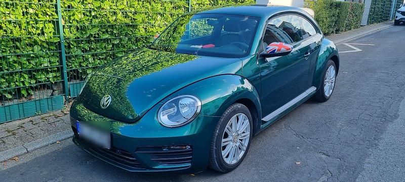Grün Gebraucht 2017 VW Beetle Limousine | 15.500 € (Etwas zu teuer) - Bild 1/4