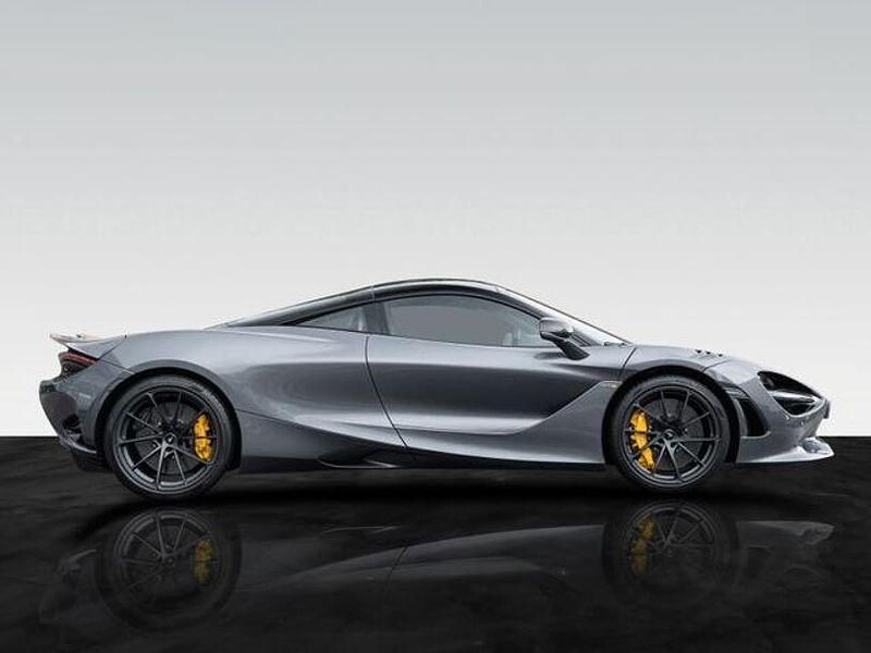 Gebraucht McLaren 750S 751 PS (552 kW) 2025 Grau Coupé