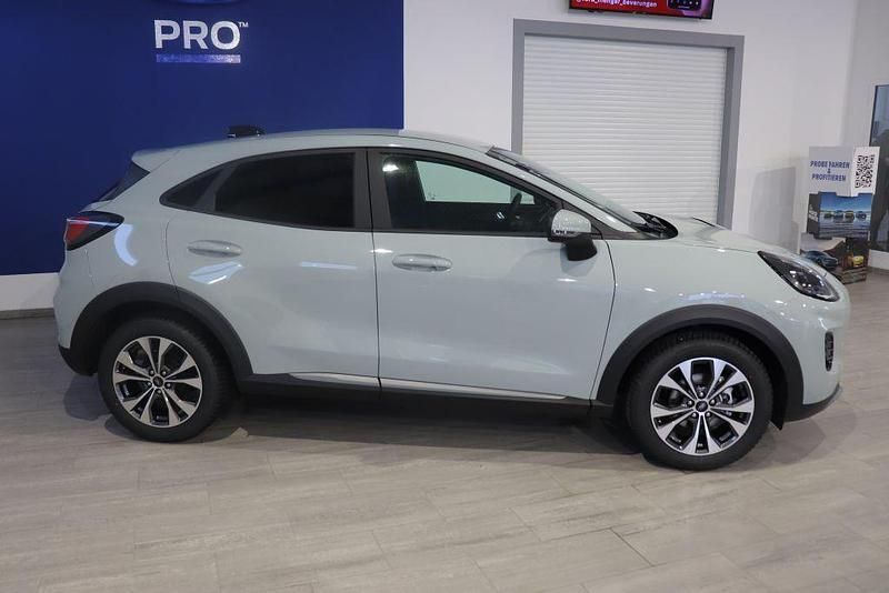 Neu Ford Puma Titanium 125 PS (91 kW) 2026 Grau SUV