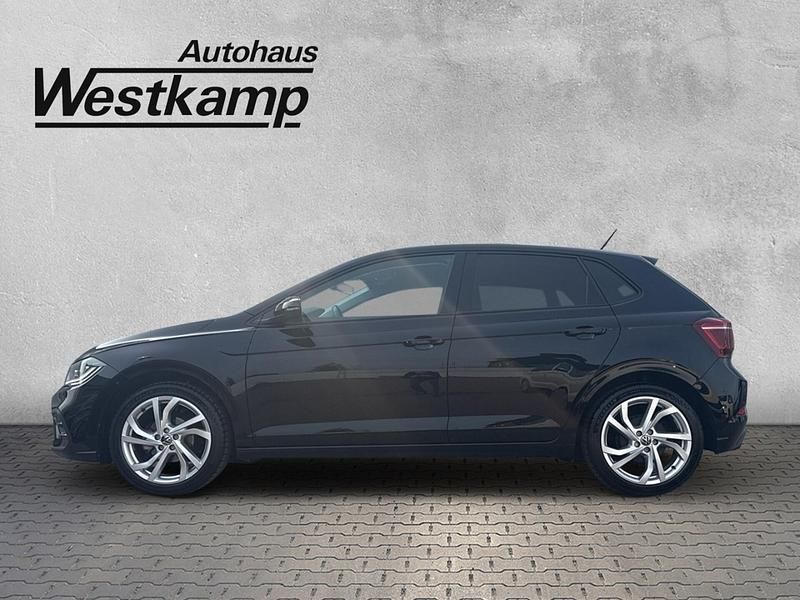 Gebraucht VW Polo Style 95 PS (69 kW) 2024 Deep black perleffekt Kleinwagen