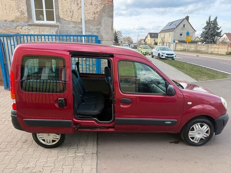 Gebraucht Renault Kangoo 68 PS (50 kW) 2008 Rot Van / Kleinbus