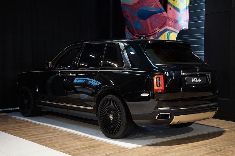 Gebraucht Rolls Royce Cullinan 571 PS (419 kW) 2019 Schwarz SUV