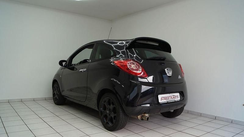 Gebraucht Ford Ka Titanium 69 PS (50 kW) 2014 Schwarz Kleinwagen