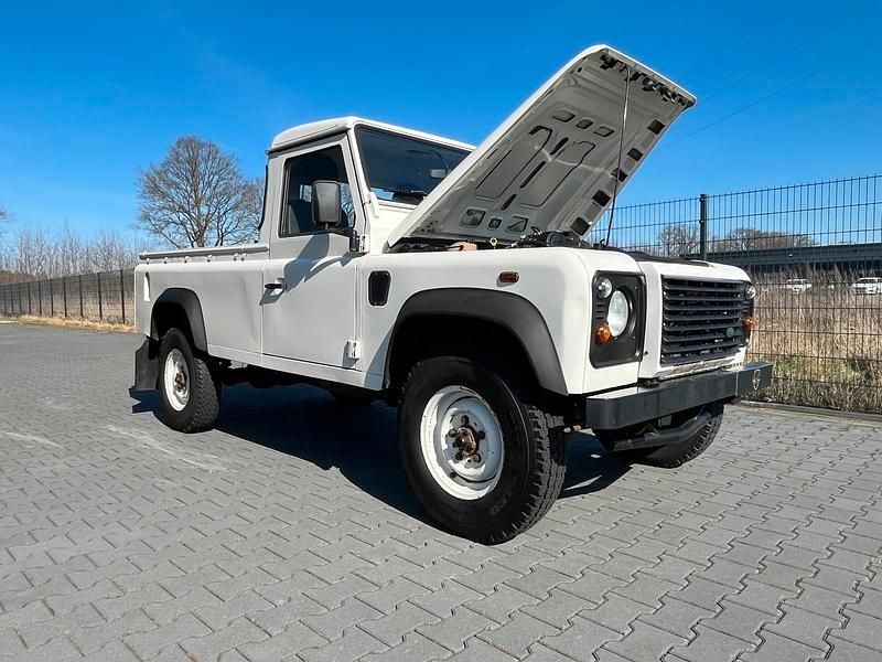 Gebraucht Land Rover Defender 122 PS (89 kW) 2011 Weiß Cabrio