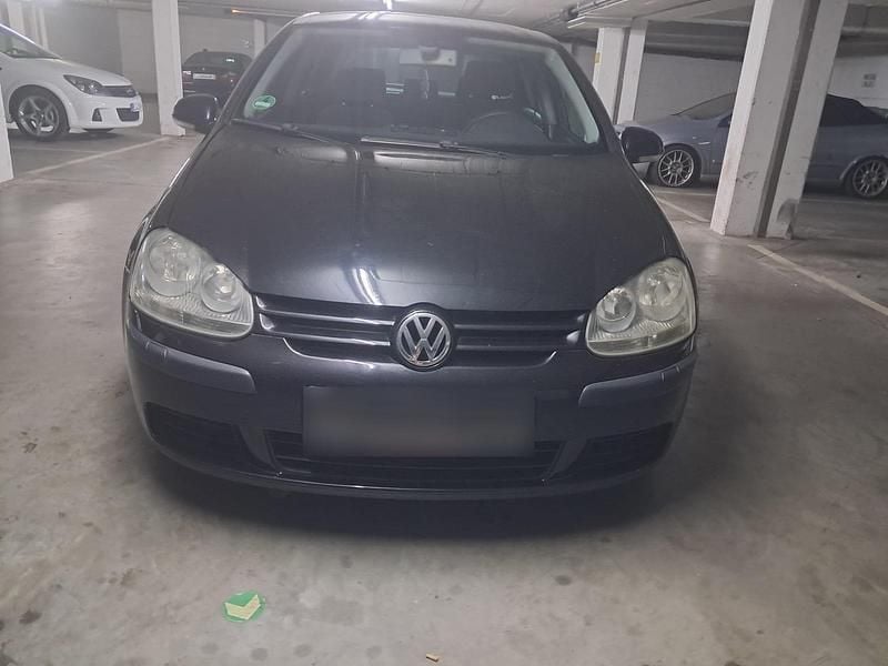 Gebraucht VW Golf V 140 PS (102 kW) 2004 Schwarz Kleinwagen