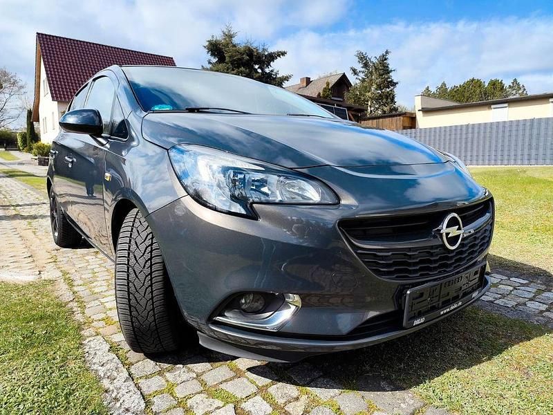 Gebraucht Opel Corsa Color Edition 90 PS (66 kW) 2015 Grau Kleinwagen
