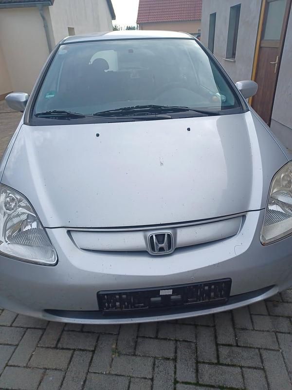 Gebraucht Honda Civic 90 PS (66 kW) 2002 Silber Limousine