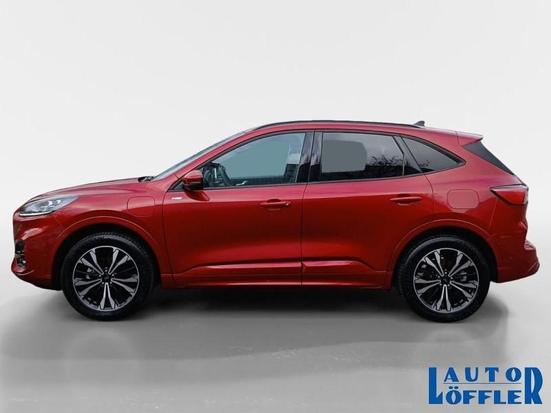 Gebraucht Ford Kuga ST-Line X 152 PS (111 kW) 2022 Rot SUV