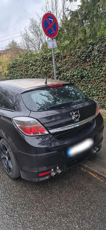 Gebraucht Opel Astra GTC 105 PS (77 kW) 2005 Andere farben Kleinwagen