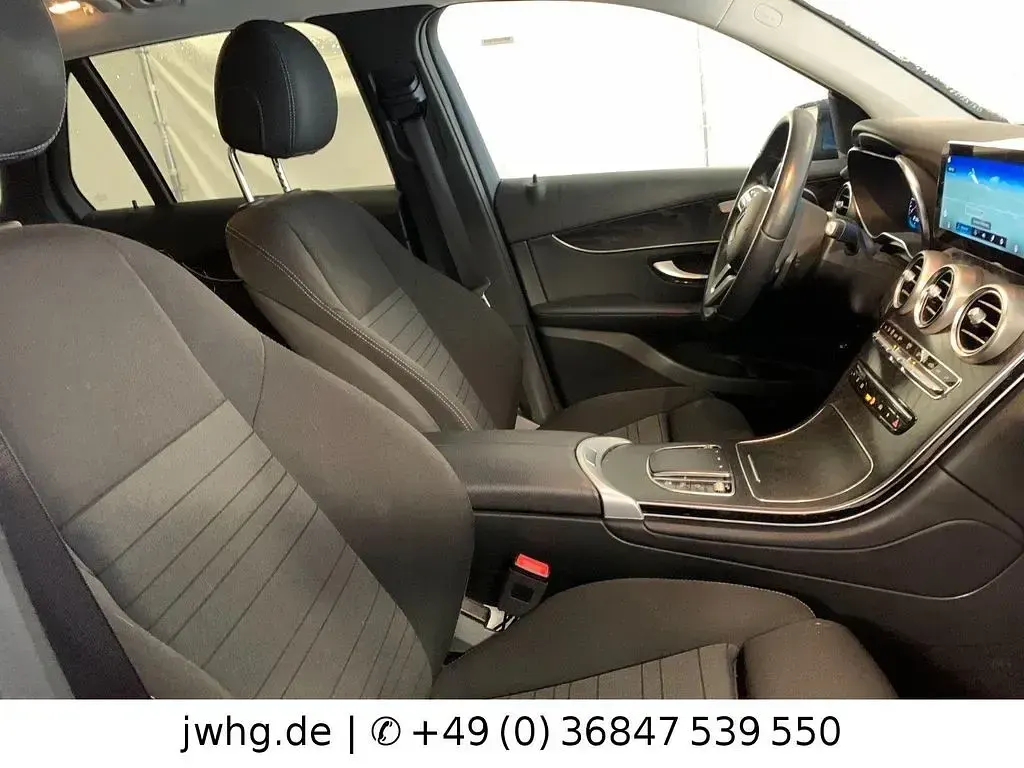 Second-hand Mercedes GLC300e 306 CP (225 kW) 2021 Albastru SUV