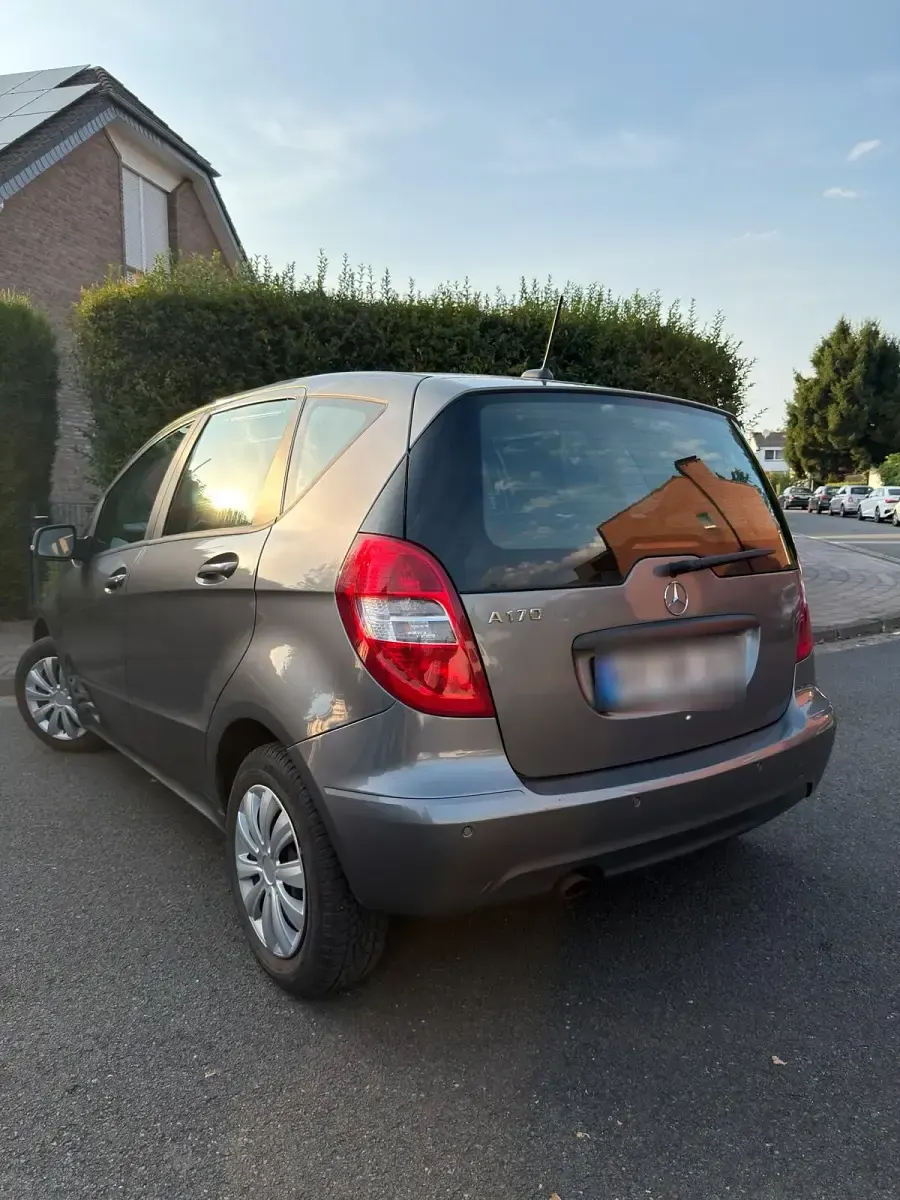 Gebraucht Mercedes A170 116 PS (85 kW) 2009 Grau Kleinwagen